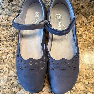 Naot shoes